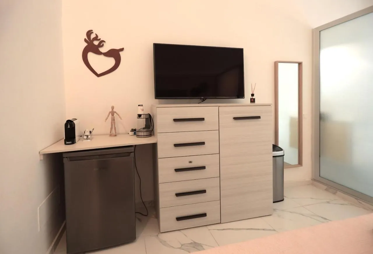 Othalan B&B Naples Italie